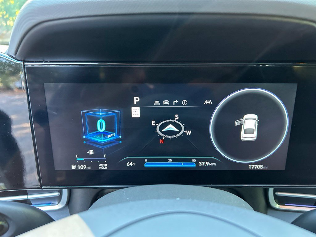 Used 2025 Gray Hyundai SEL Convenience image 19
