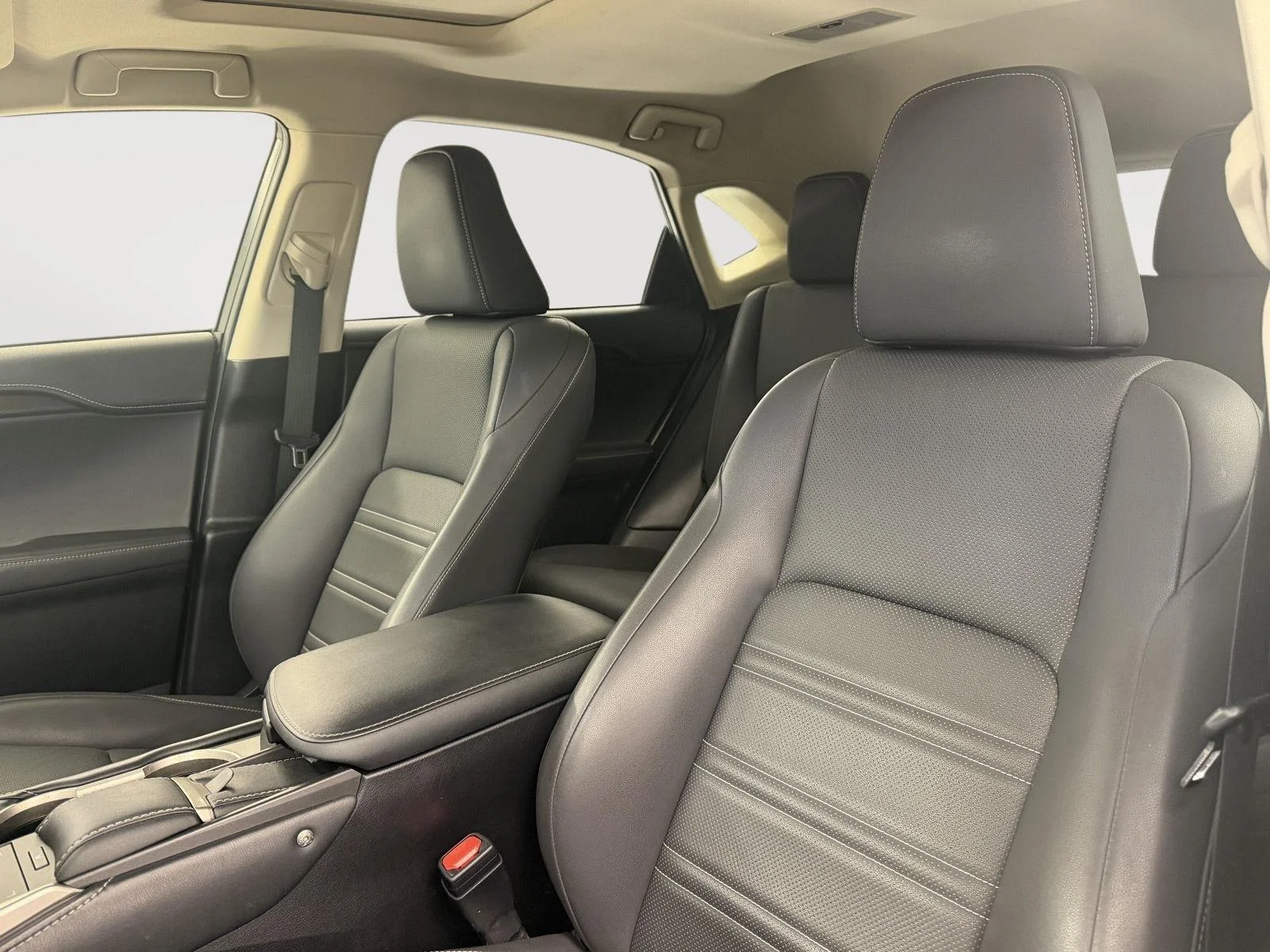 Used 2019 Silver Lining Metallic Lexus 300 image 3
