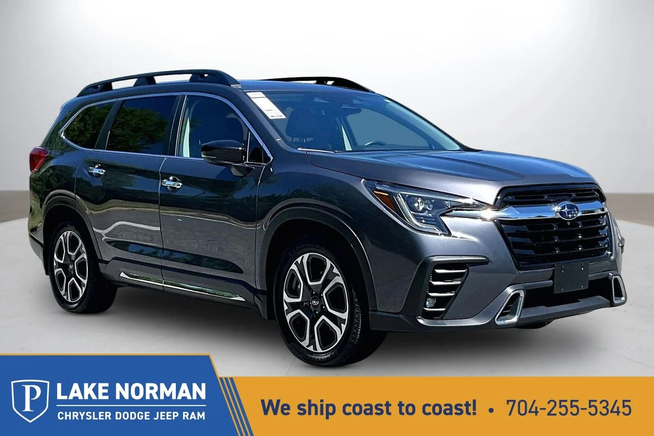2024 Subaru Ascent Touring's photo