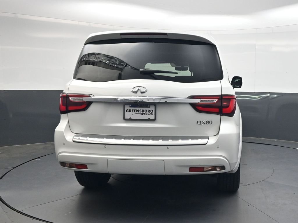 Used 2023 White INFINITI Sensory image 5
