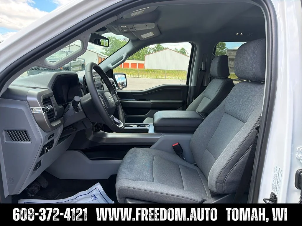 New 2026 White Ford XLT image 9