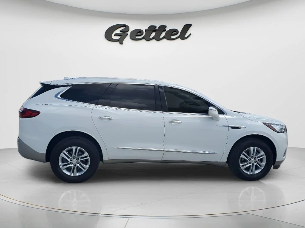 Used 2021 (Includes Satin Nickel lower exterior accent color.) Buick Essence image 4