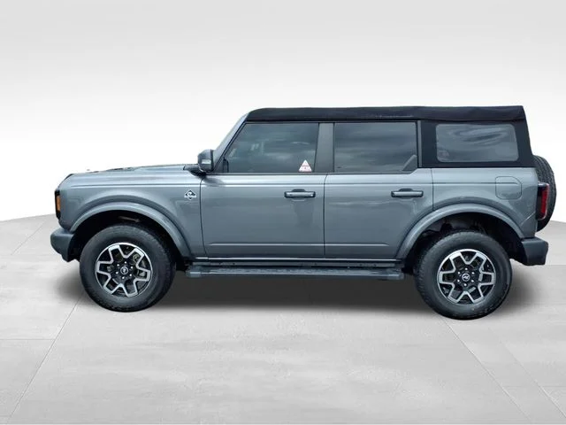 Used 2023 Gray Ford Outer Banks image 10