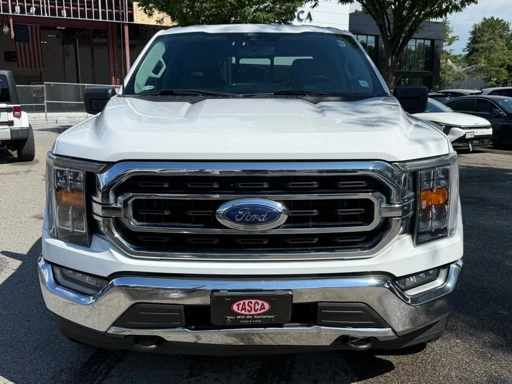 Used 2022 White Ford XLT image 3