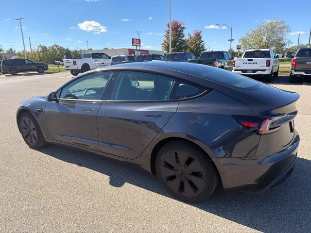 Used 2025  Tesla  image 4