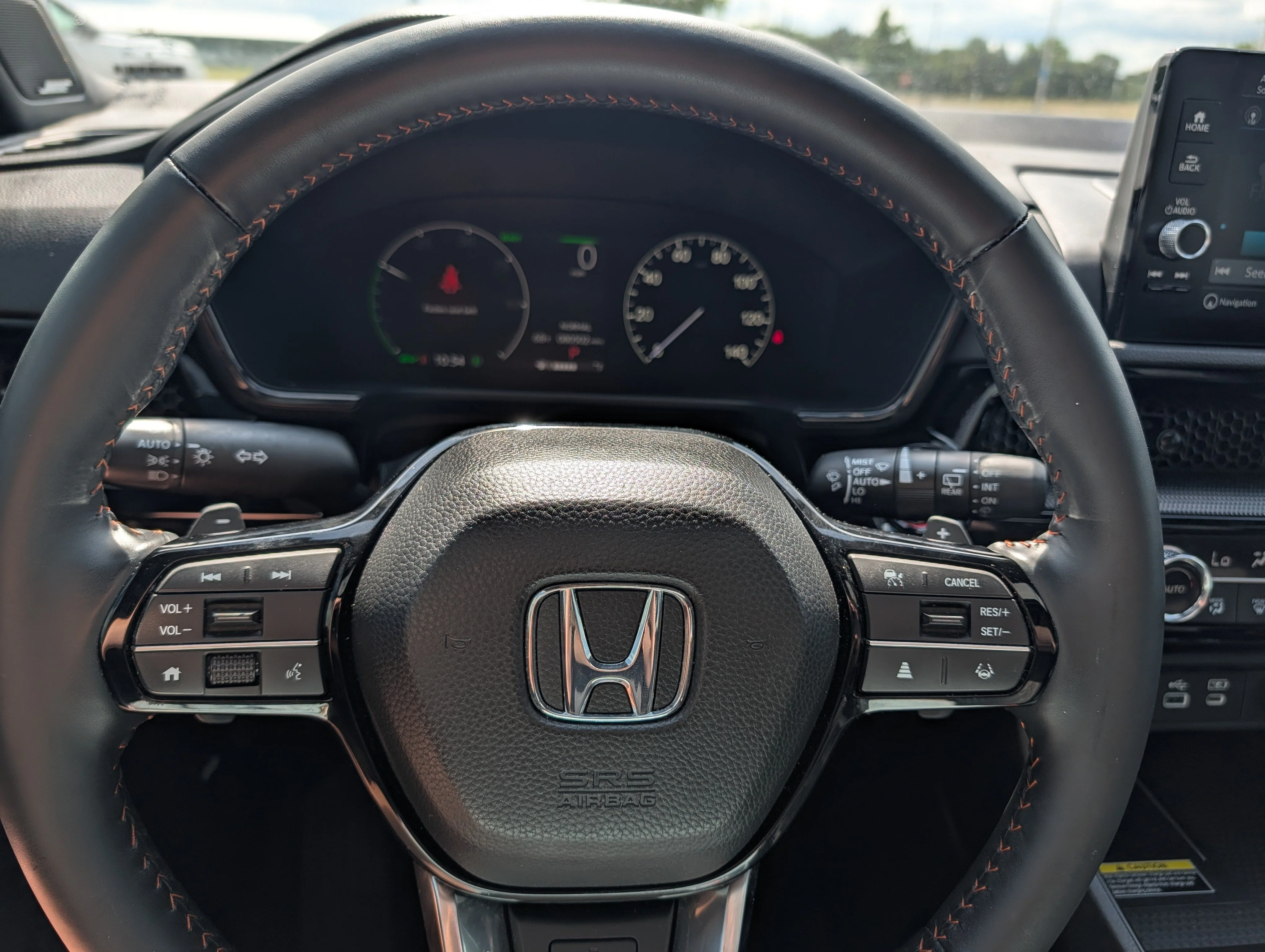 Used 2025 Platinum White Pearl Honda Sport Touring image 30