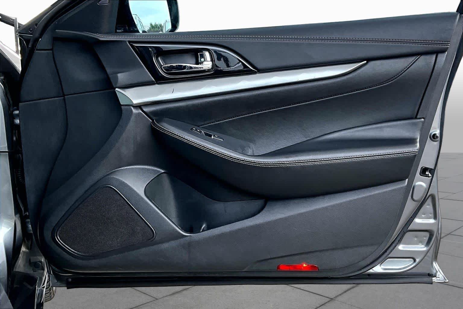 Used 2020 Gun Metallic Nissan SV image 22