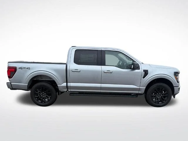New 2026 Iconic Silver Metallic Ford XLT image 45