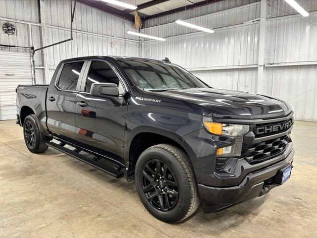 Used 2023 Gray Chevrolet Custom image 1