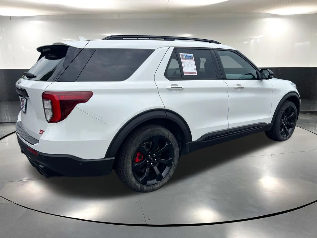 2020 Ford Explorer ST - Photo 6