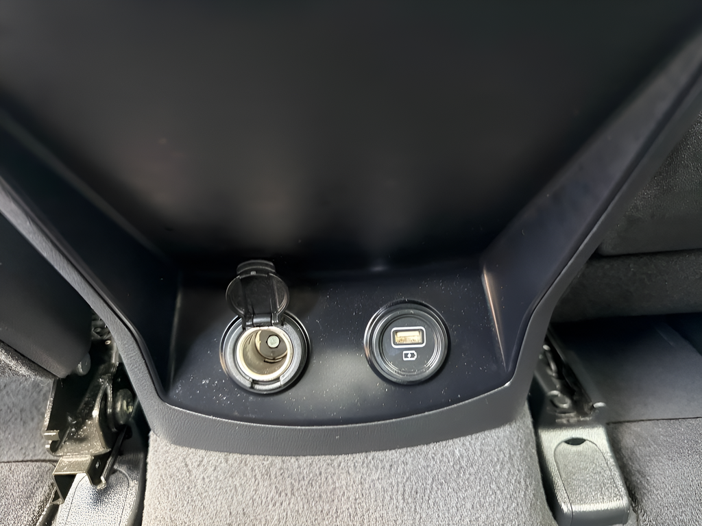 Used 2023 Black Kia EX image 29