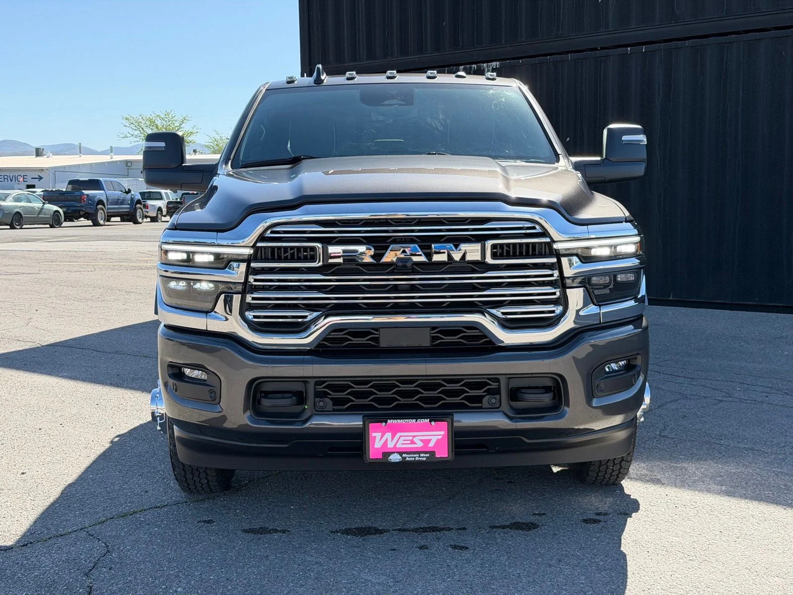 New 2026 Granite Crystal Metallic Clear-Coat Exterior Paint RAM Tradesman image 2