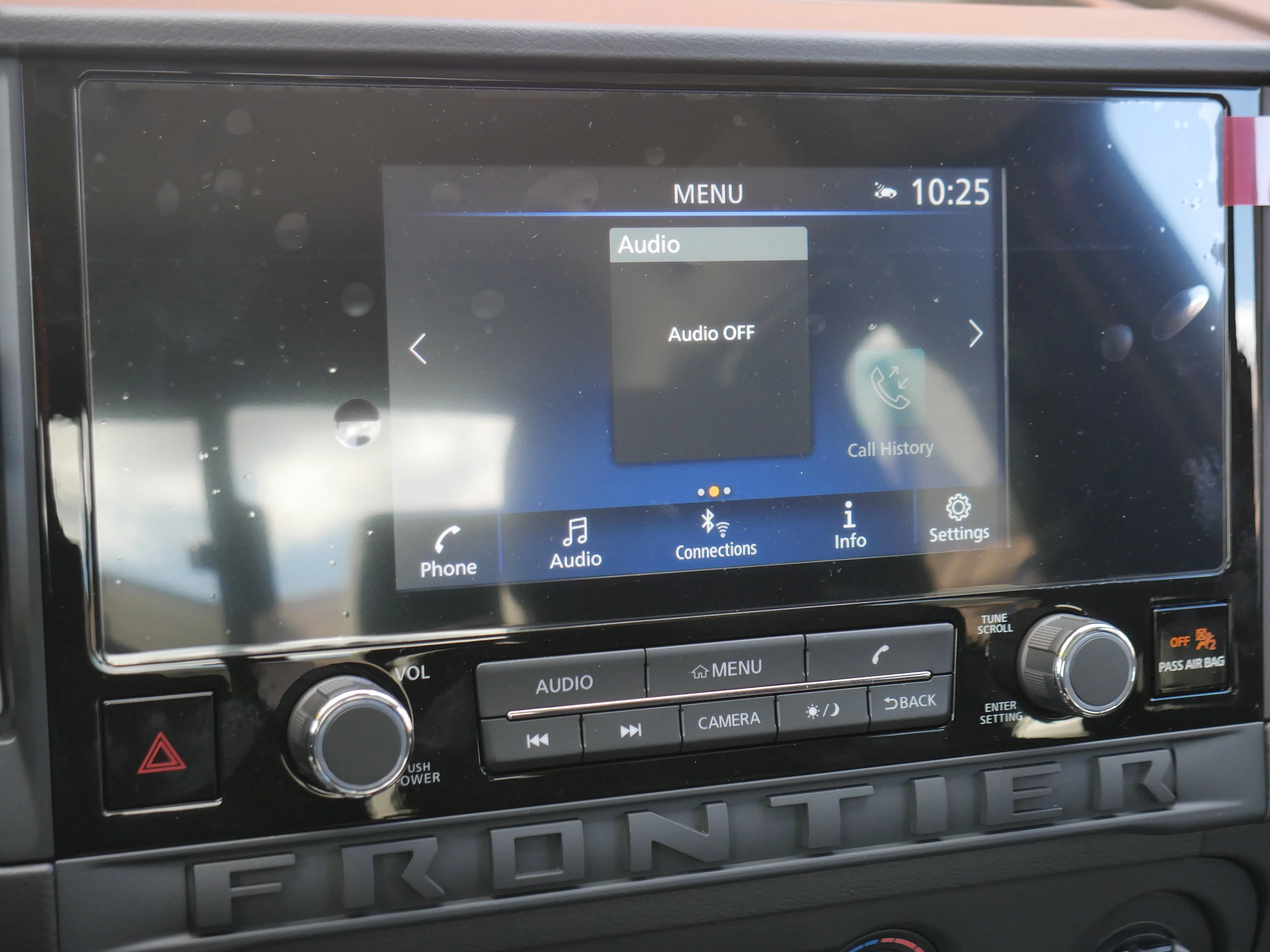 2026 Nissan Frontier S - Photo 10