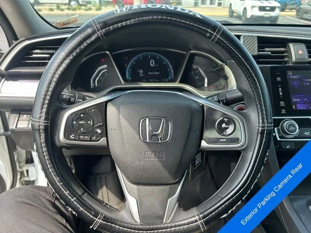 Used 2016 White Honda EX-T image 11