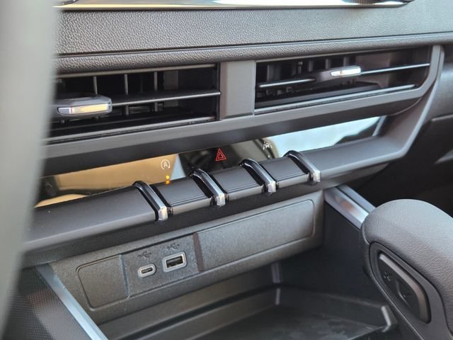 2026 Chevrolet Colorado Trail Boss - Photo 13