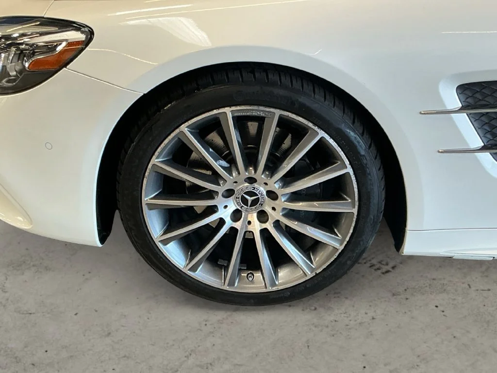 Used 2019 White Mercedes-Benz SL 550 image 13