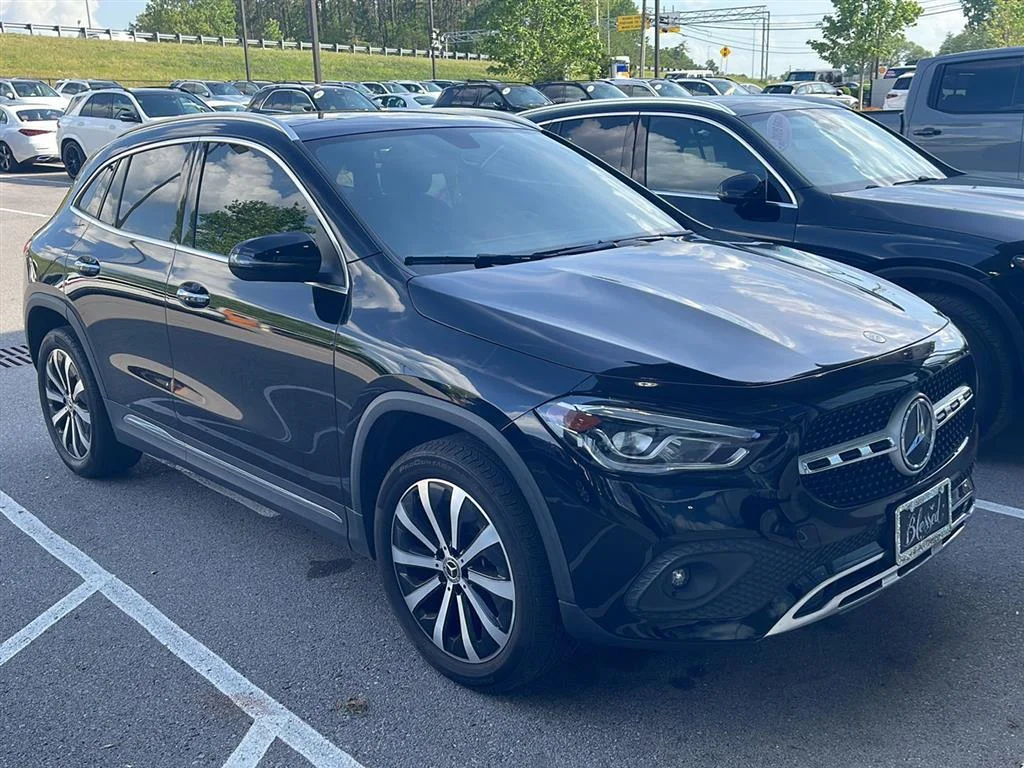 2022 Mercedes-Benz GLA GLA 250's photo