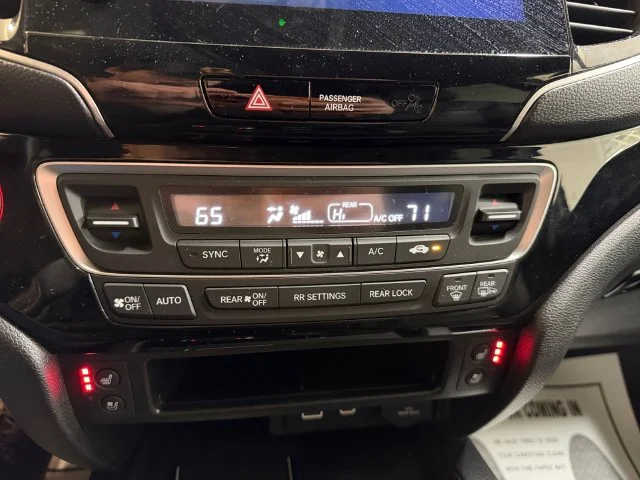 2024 Honda Passport Black Edition - Photo 17