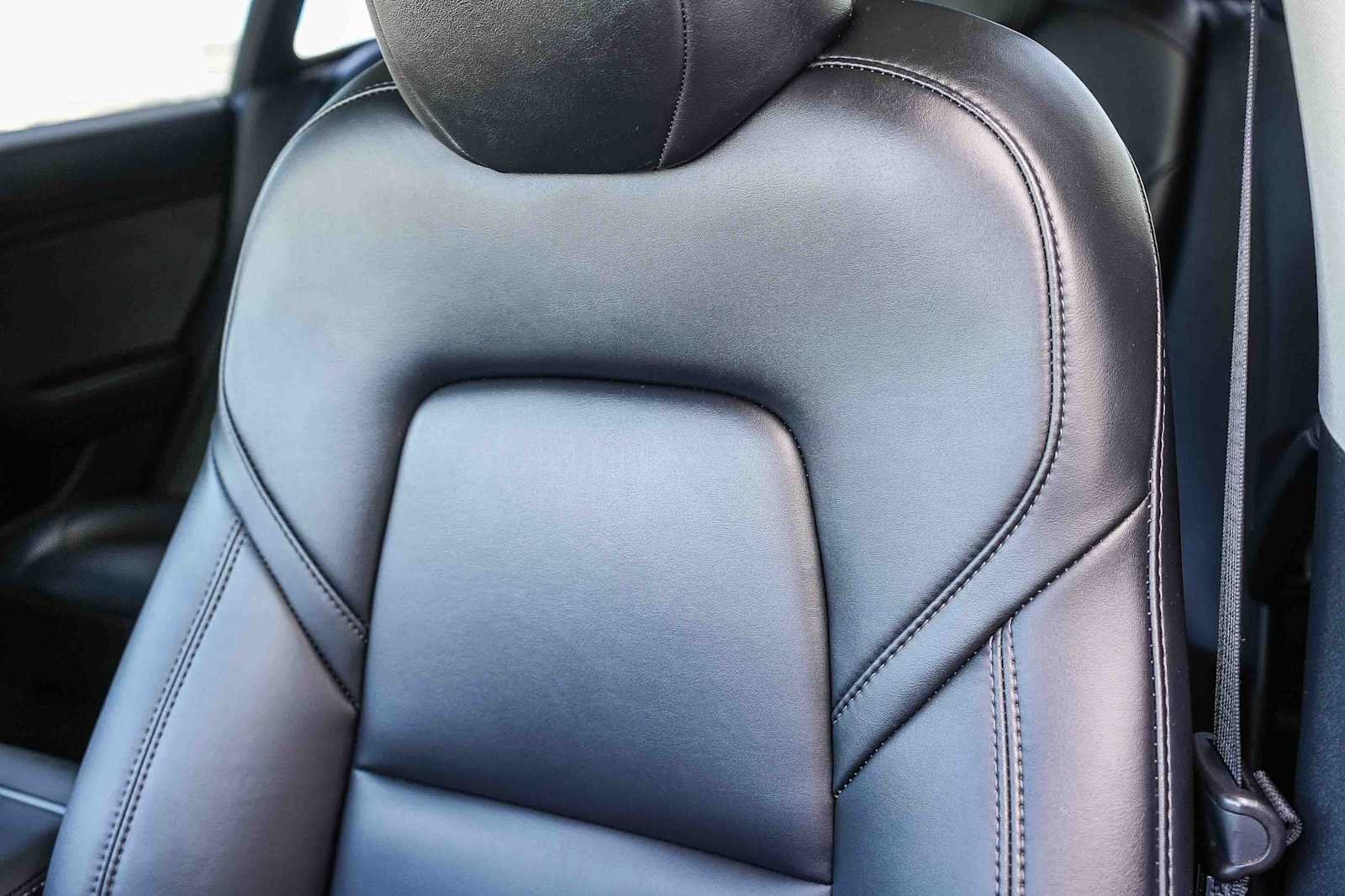 Used 2023  Tesla  image 23