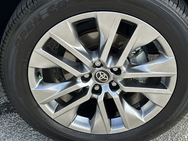 Used 2025 Red Toyota XLE Premium image 10