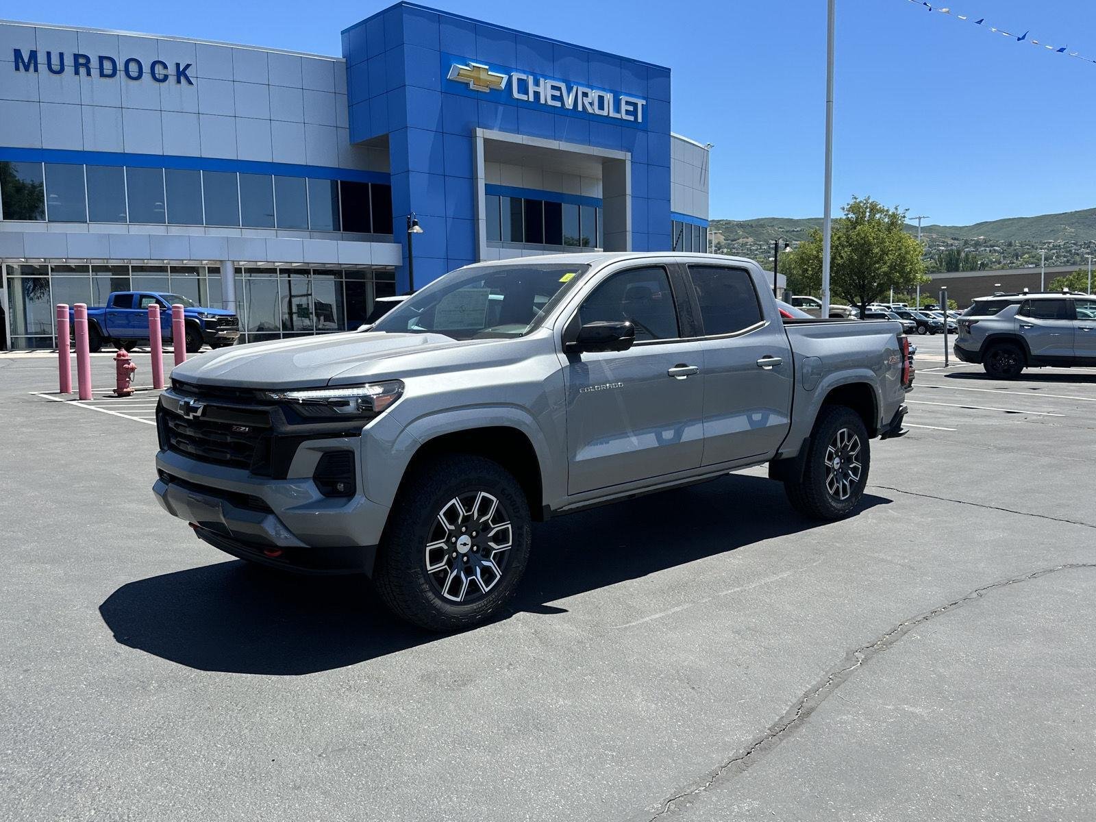 2026 Chevrolet Colorado Z71 - Photo 2