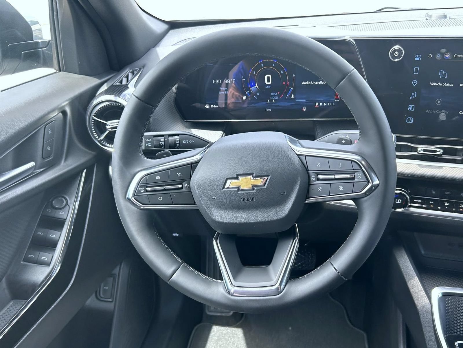 2027 Chevrolet Equinox LT - Photo 11