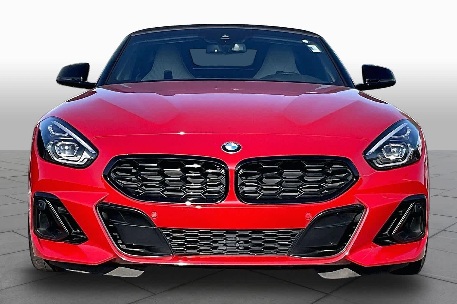 Used 2023 San Francisco Red Metallic BMW sDrive30i image 7