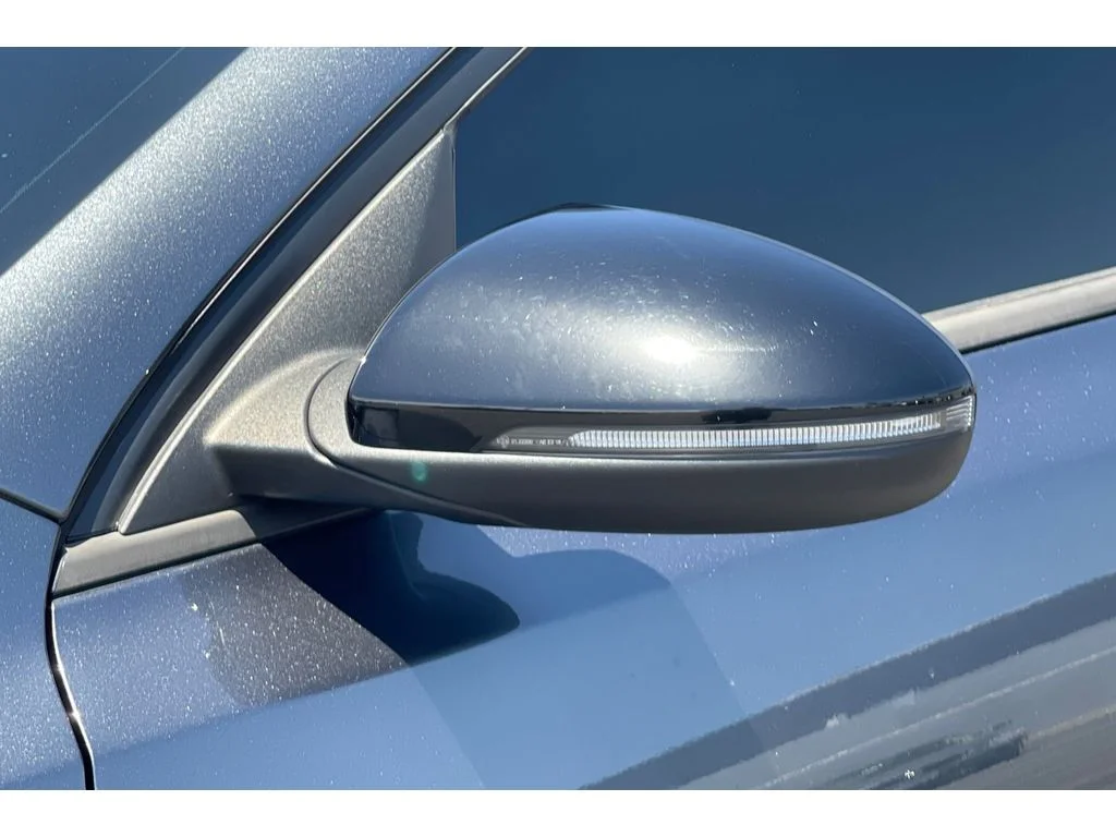 Used 2021 Gravity Gray Kia GT-Line image 13