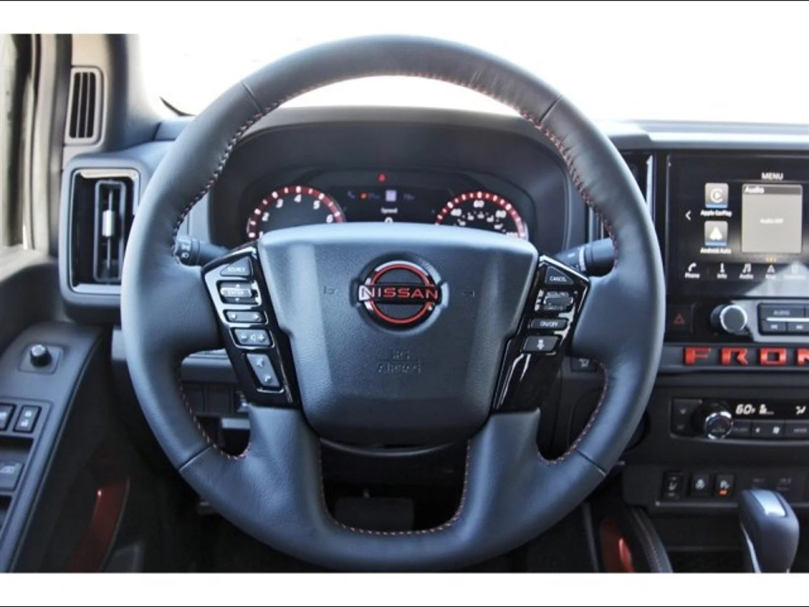 2026 Nissan Frontier Crew Cab PRO-X® - 8