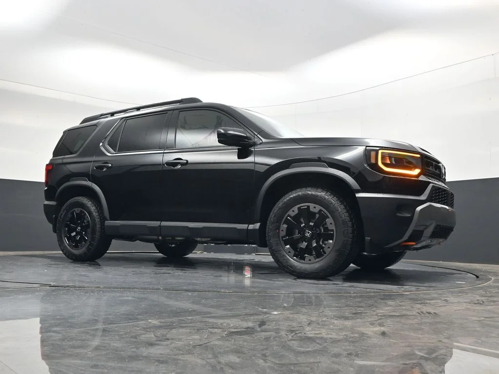 New 2026 Crystal Black Pearl Honda TrailSport Elite image 32