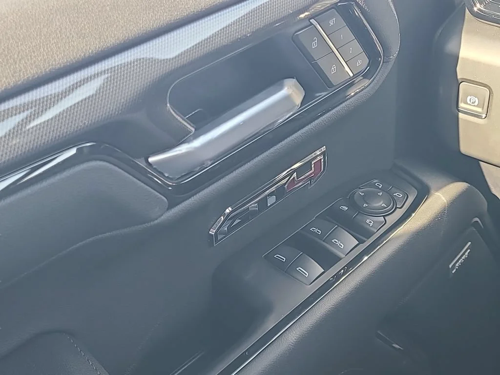 2026 GMC Sierra 1500 AT4 - Photo 21