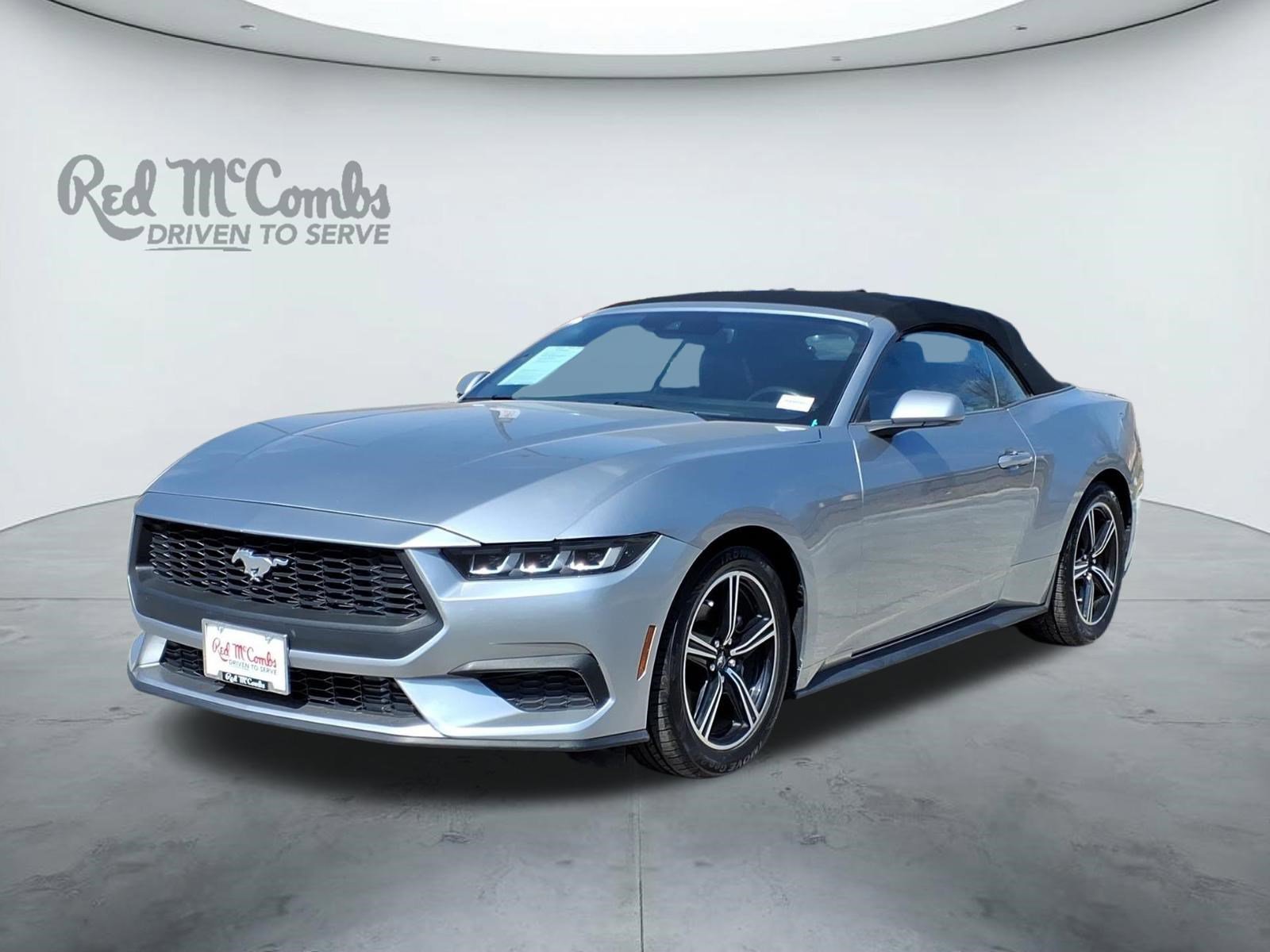 2024 Ford Mustang EcoBoost Convertible's photo