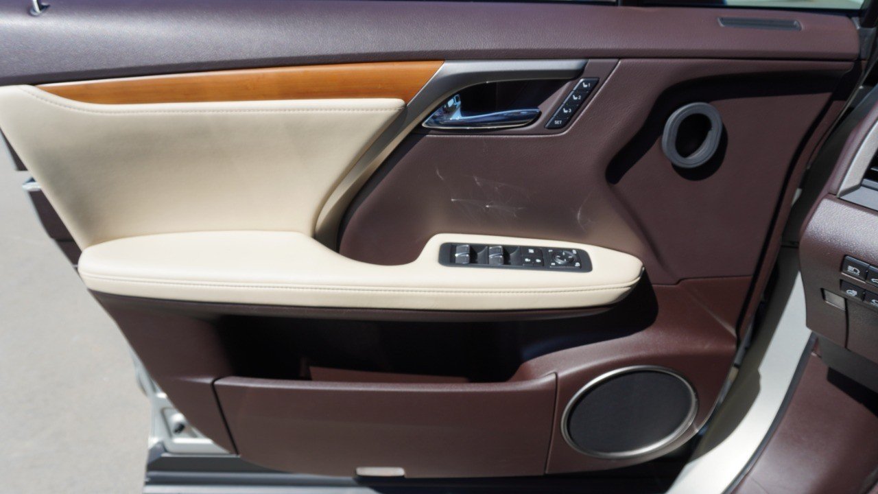 Certified Used 2020 Beige Lexus RX 450h image 24