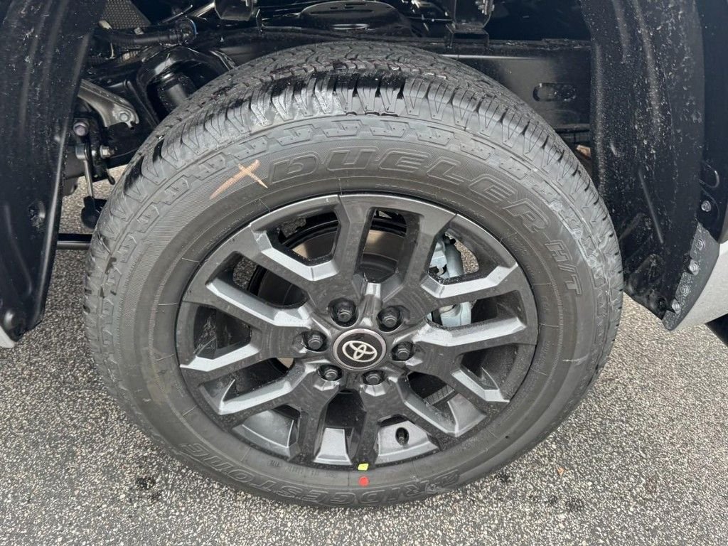2026 Toyota Tundra Platinum - Photo 7
