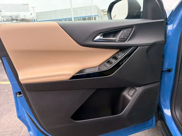 Used 2025 Reef Blue Metallic Chevrolet ACTIV image 22
