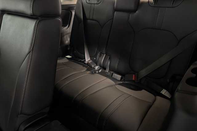 New 2026 Crystal Black Pearl Honda Touring image 13