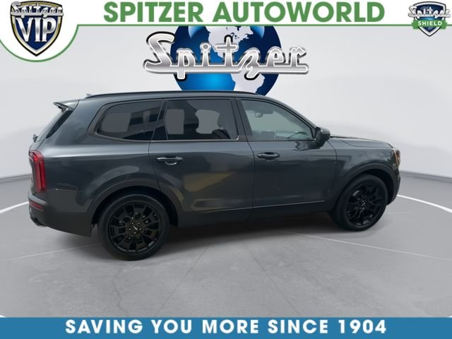 Used 2022 Gray Kia EX image 10