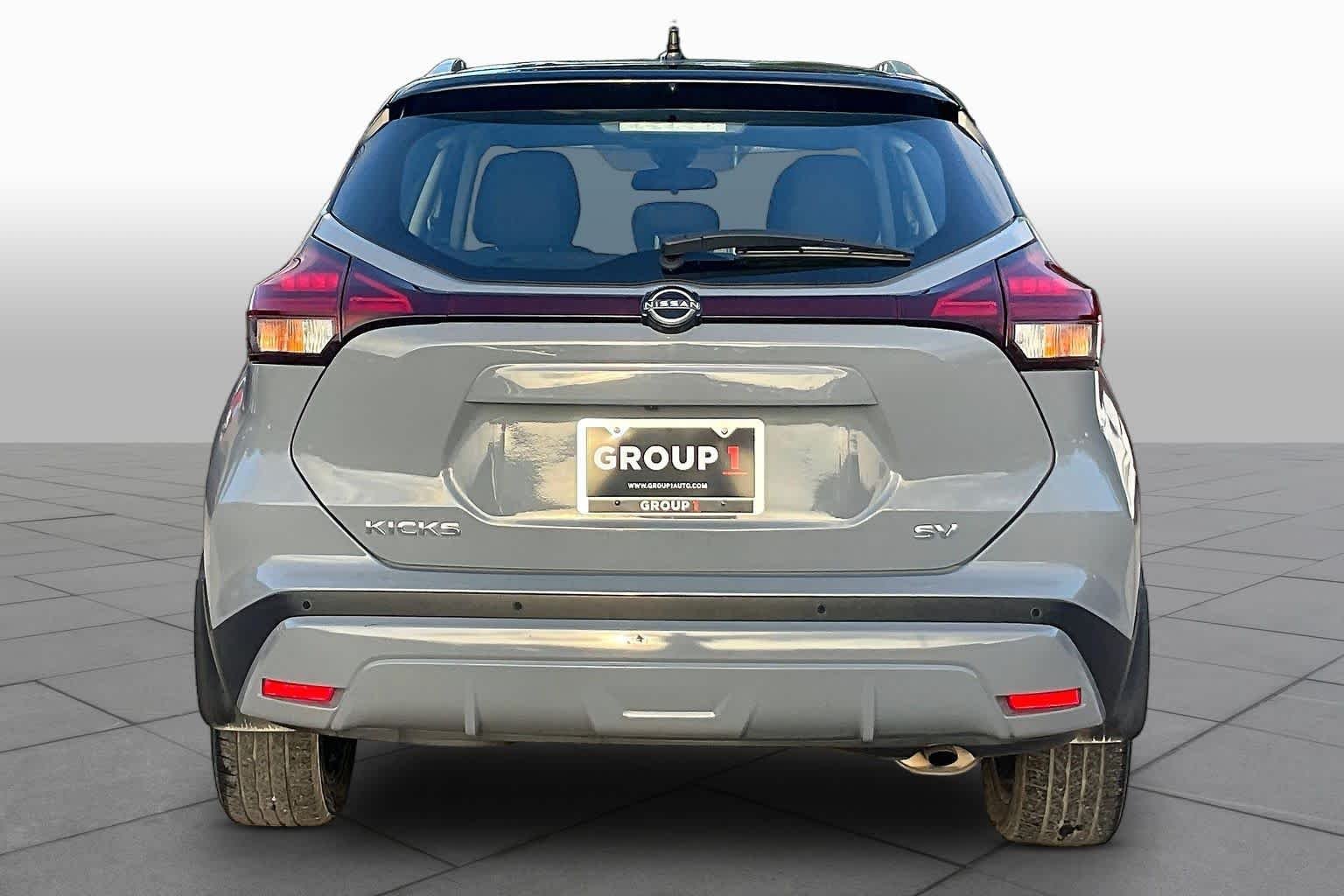Used 2024 Gray/Super Black Nissan SV image 5