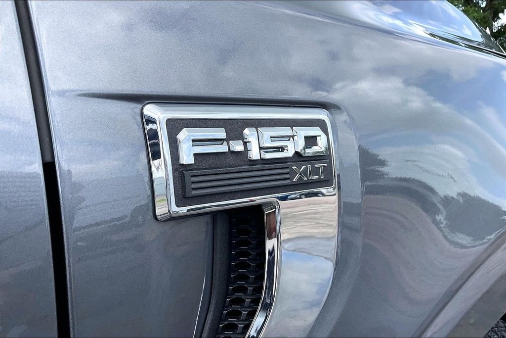 Used 2024 Gray Ford XLT image 21