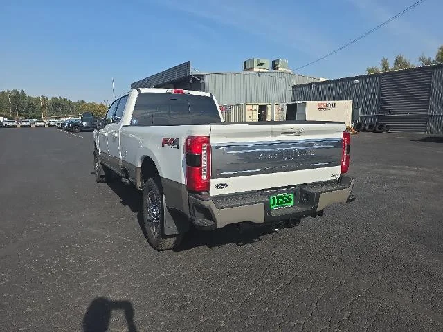 New 2027 Star White Metallic Tri-Coat Ford F-350® King Ranch® image 10