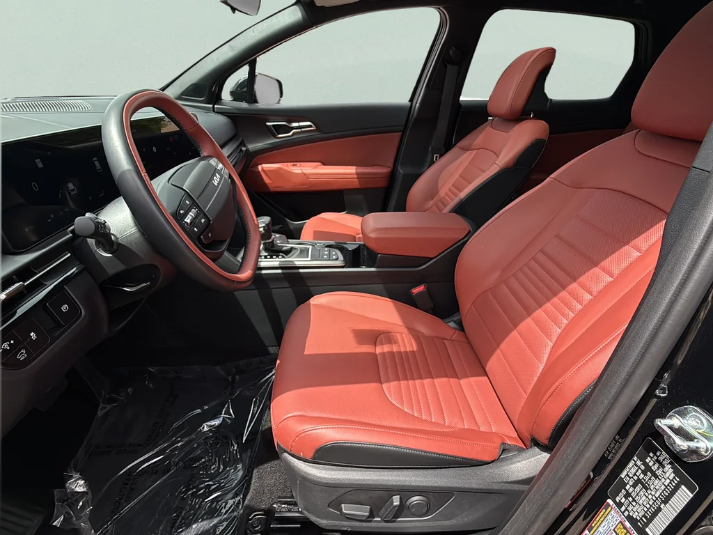 Used 2026 Black Kia SX-Prestige image 10