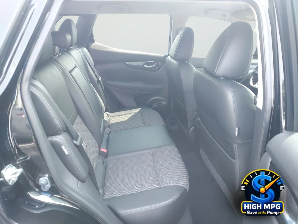 Used 2022 Black Nissan SV image 23
