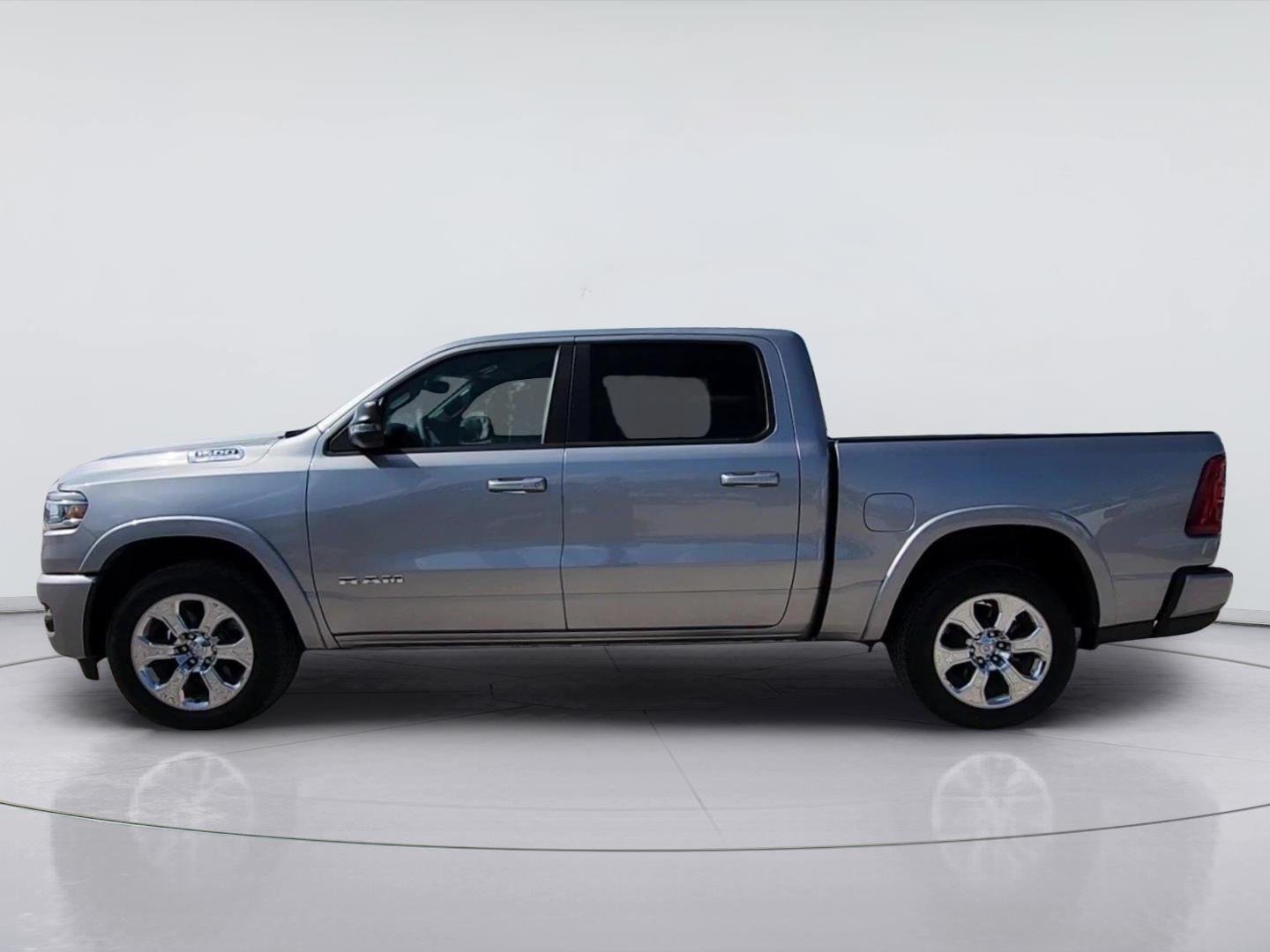 2025 Ram 1500 photo 5 of 32