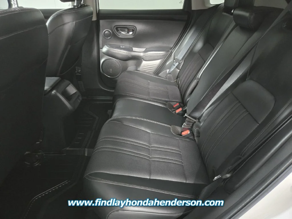 2023 Honda HR-V EX-L - Photo 16