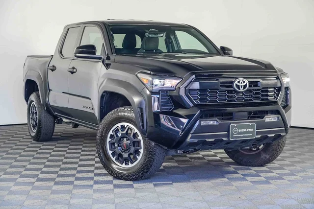 2024 Toyota Tacoma TRD Off-Road
