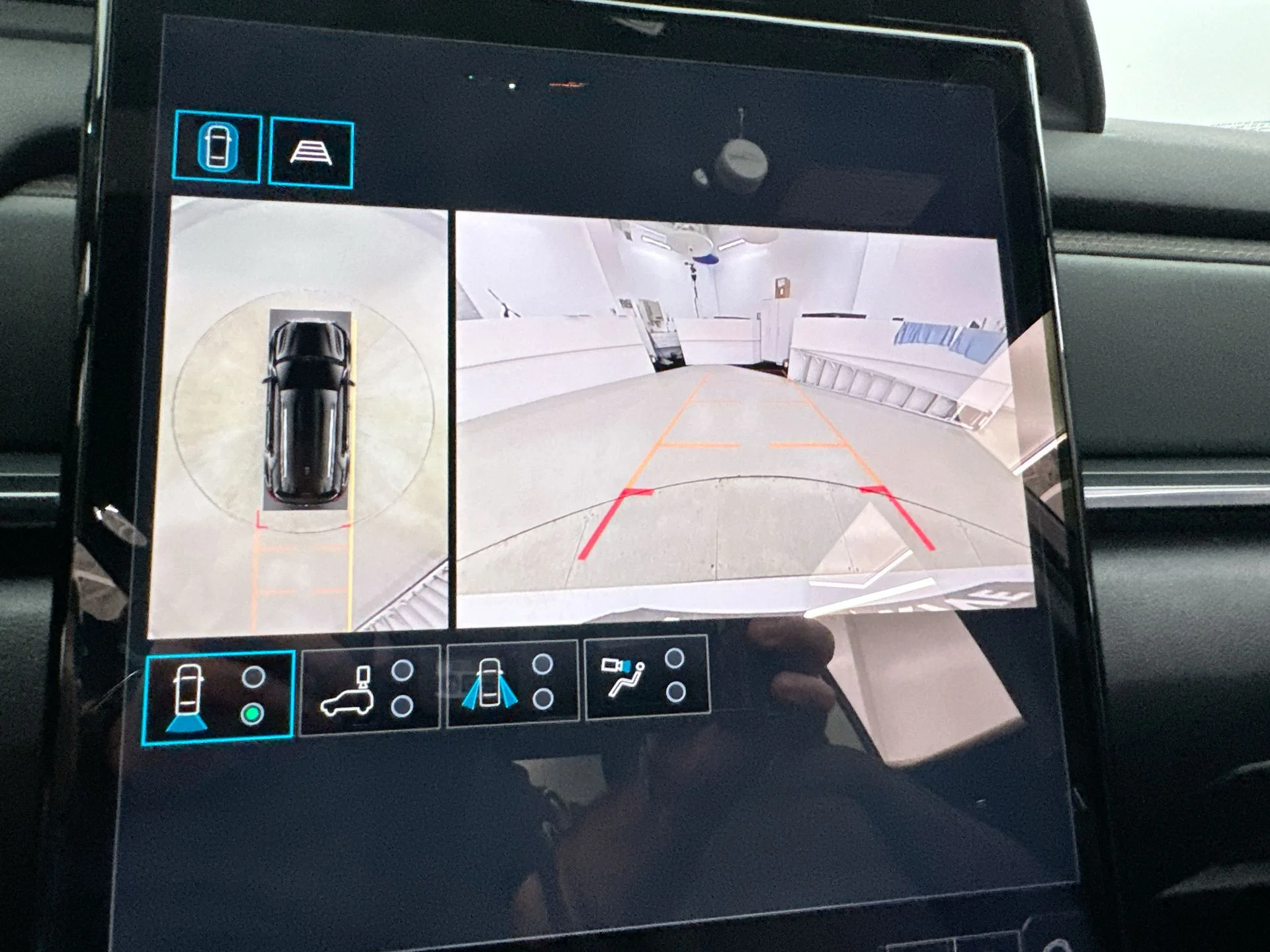 2027 GMC Terrain AT4 - Photo 70