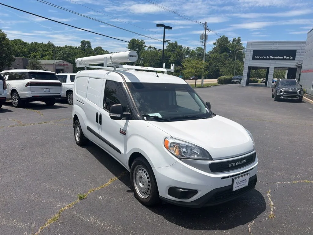 Used 2022 White Ram Base image 4