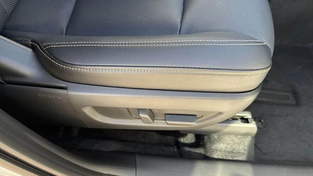 2025 Mazda CX-90 Premium Plus Package - Photo 45