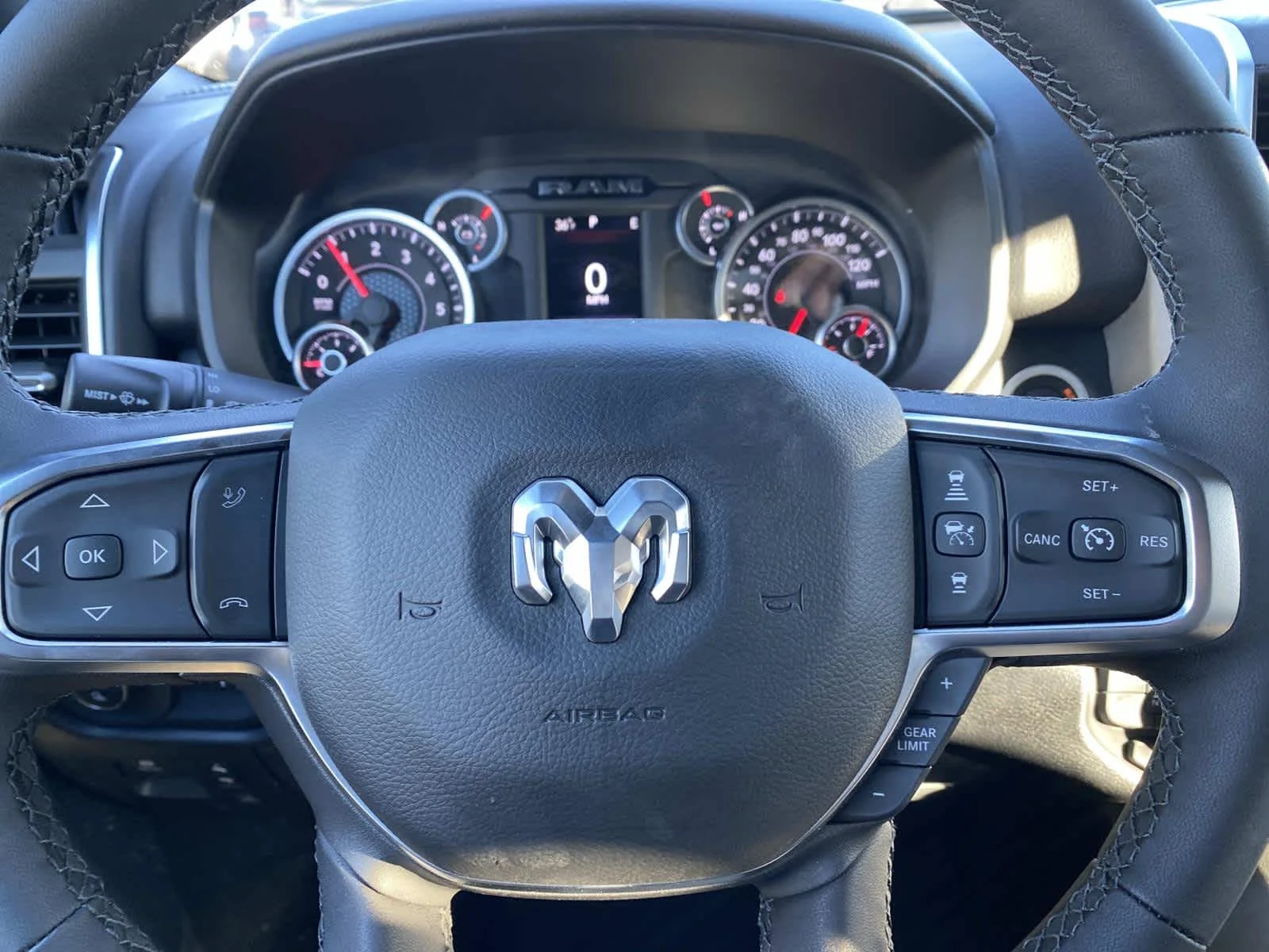 New 2025 Granite Crystal Metallic Clearcoat Ram Big Horn image 11