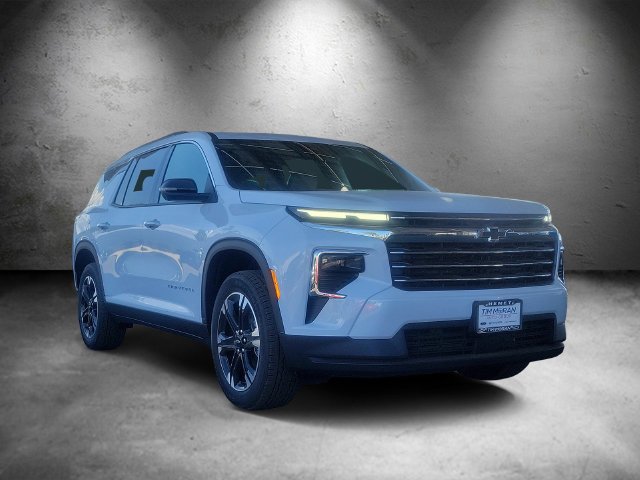 New 2027 Polar White Tricoat Chevrolet LT image 2